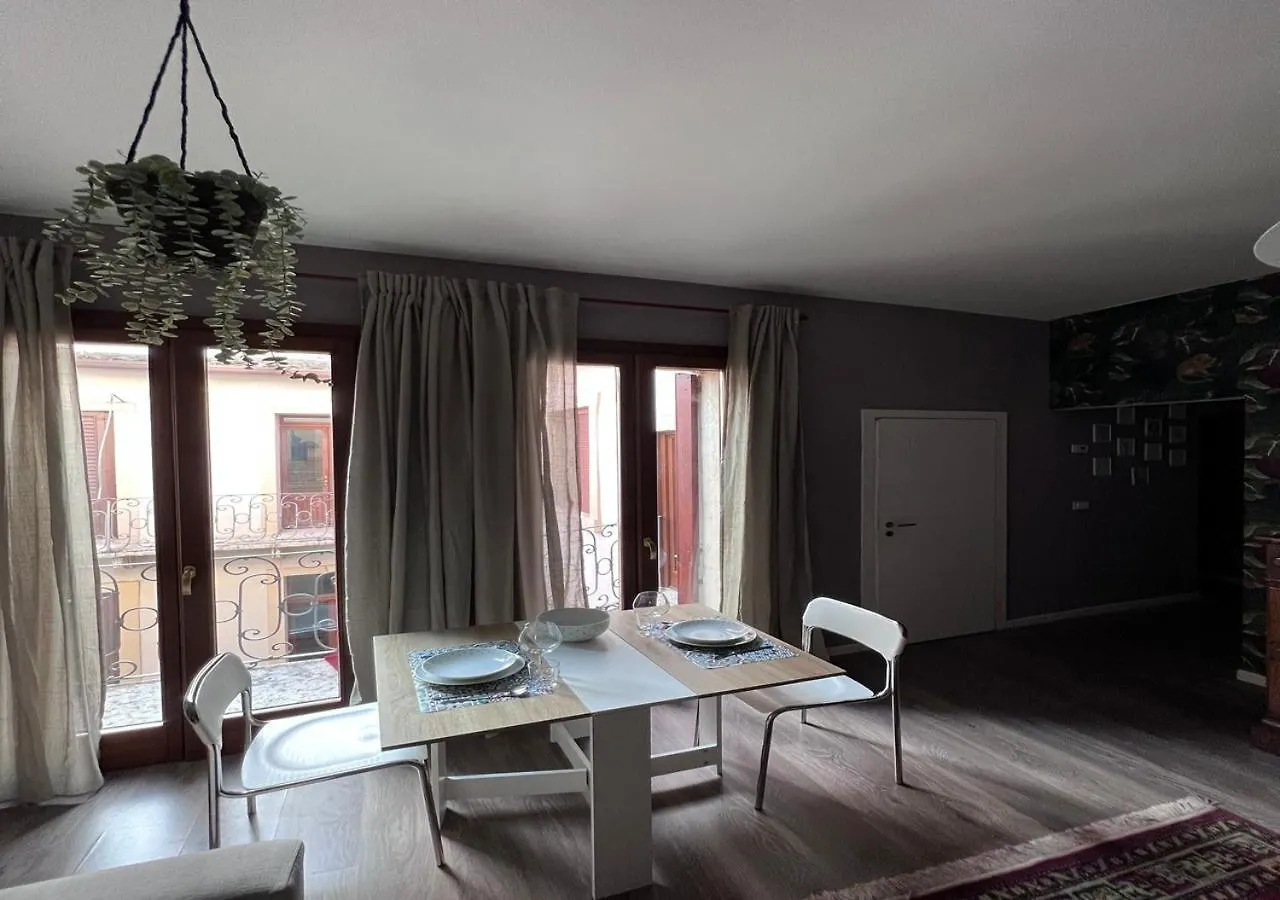 Monkey House Verona Apartment